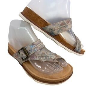 Clarks Collection BRYNN MADI
SAND INTEREST Comfort Sandals Women 7.5 M Neutral